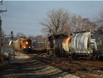 BNSF 7185 and NS 4261